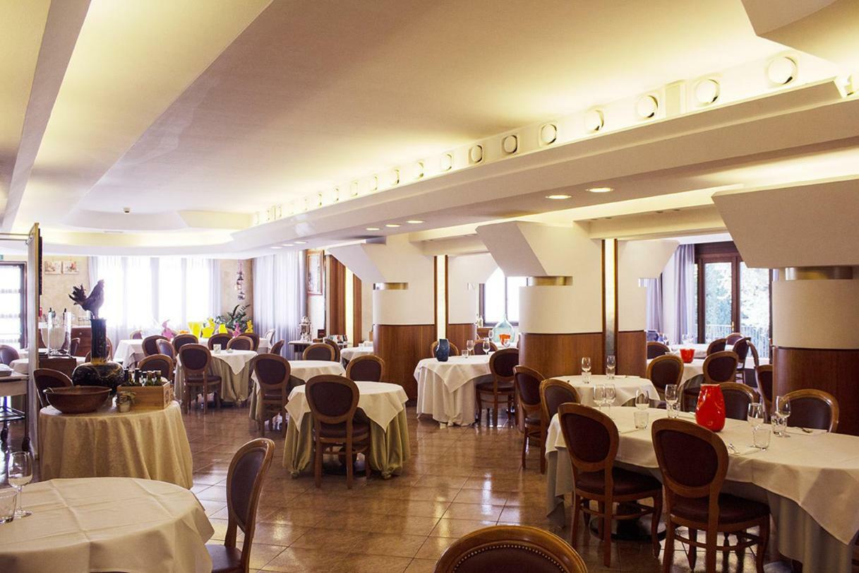 Albergo Ristorante Belvedere Codroipo Exterior photo
